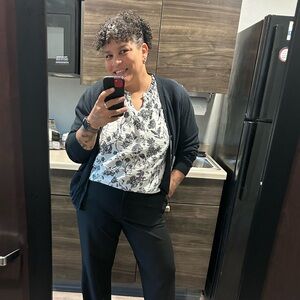 Meet your Posher, Shawna